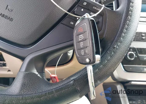 2015 Hyundai Sonata Se из США, поврежденный, VIN 5NPE24AF0FH002403